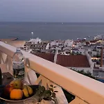 Corte-Real Ocean View Apartment